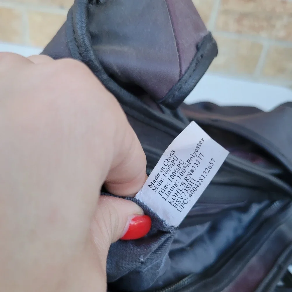 Simply Vera Vera Wang Black Plum Purple‎ Faux Leather Hobo Bag HSV73SH1